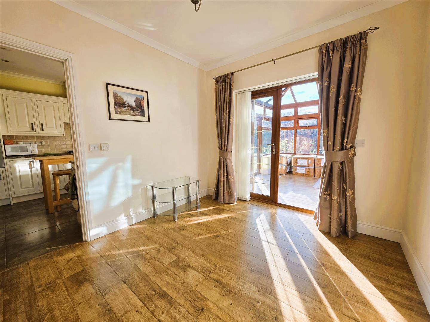 Clos Ty Gwyn, Dafen, Llanelli, SA14 8UT